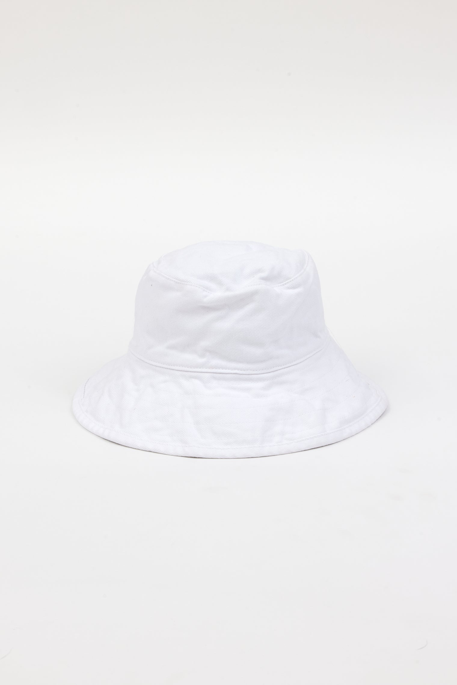 White cotton bucket hat