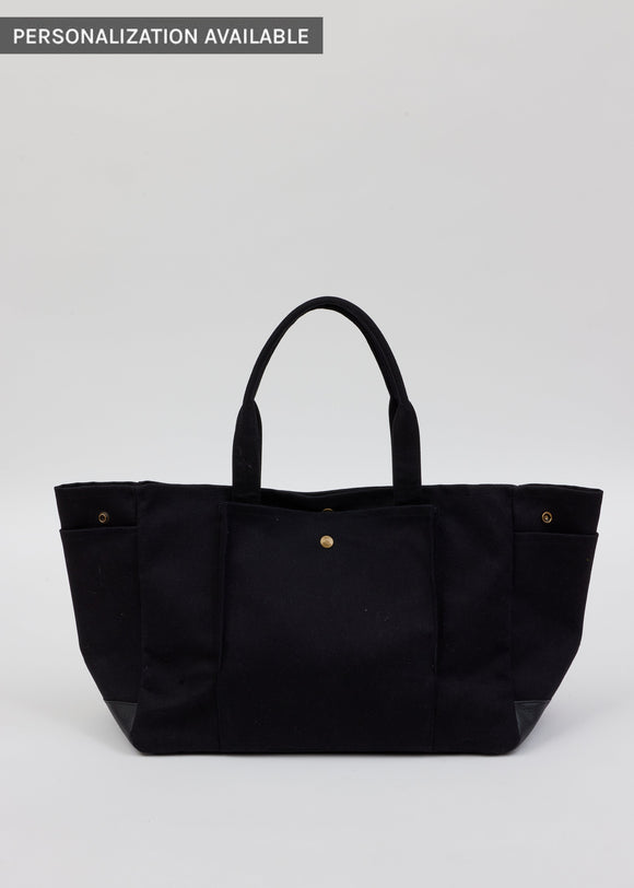 Black tote with pockets