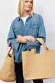 Molding holding two straw bags