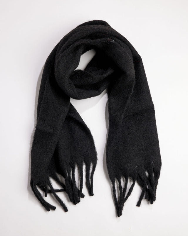 Black scarf with fringe