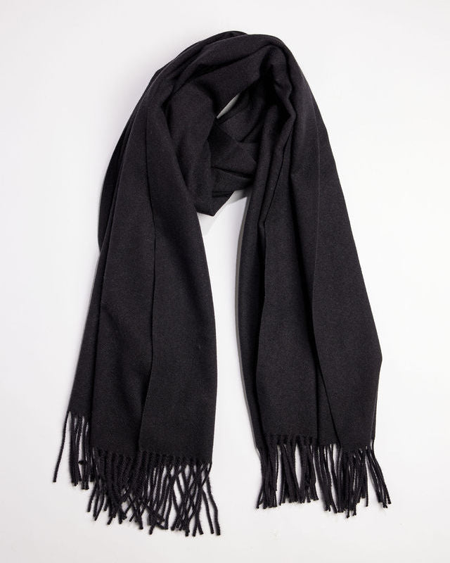 Black scarf with fringe