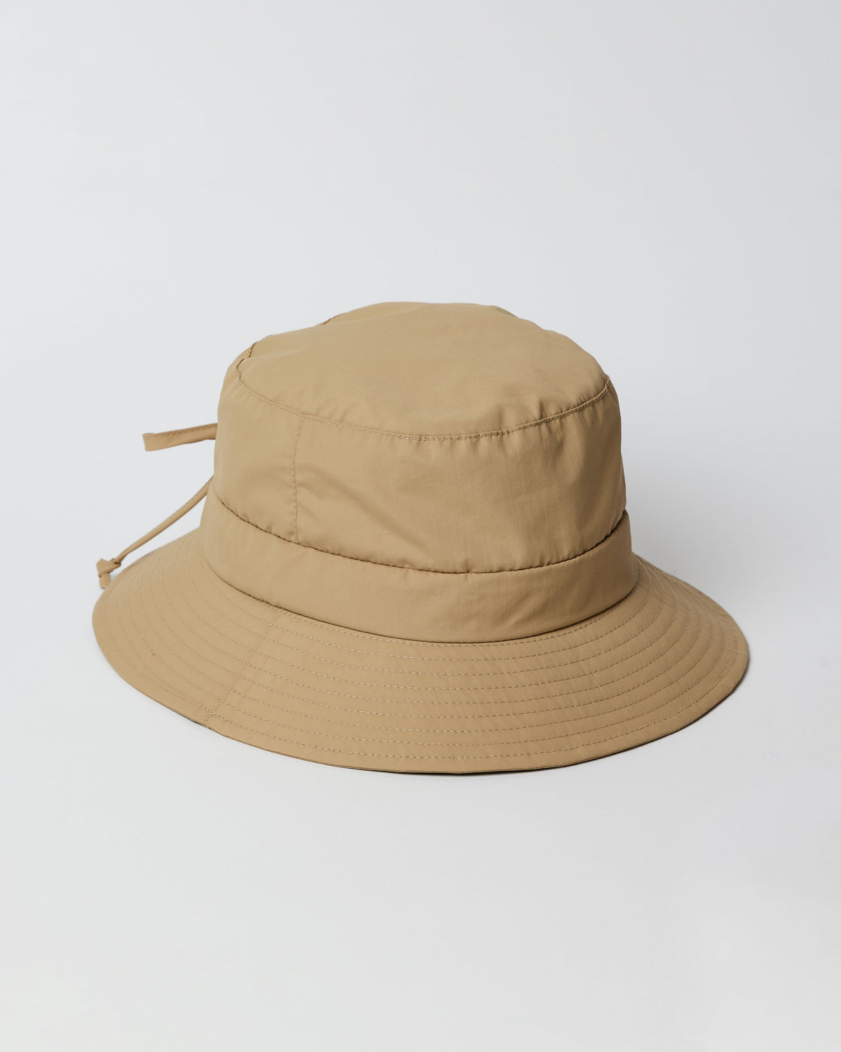 Camel brown water resistant bucket hat
