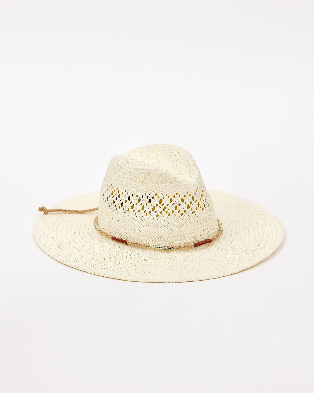 Beige straw hat with a jute trim on a white background