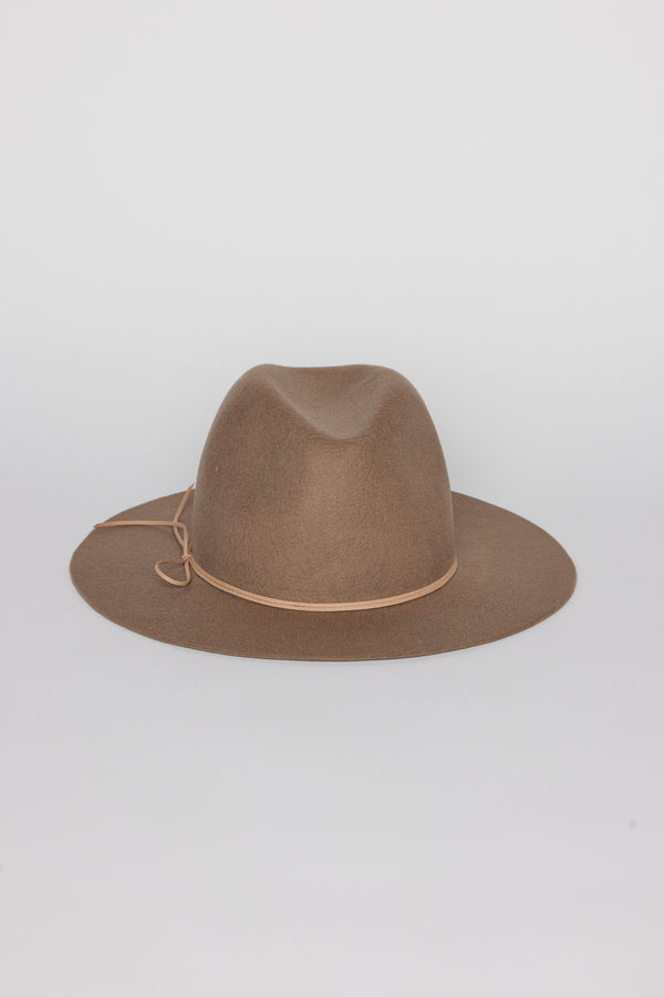 Front angle of taupe wool felt hat with tan sueded trim