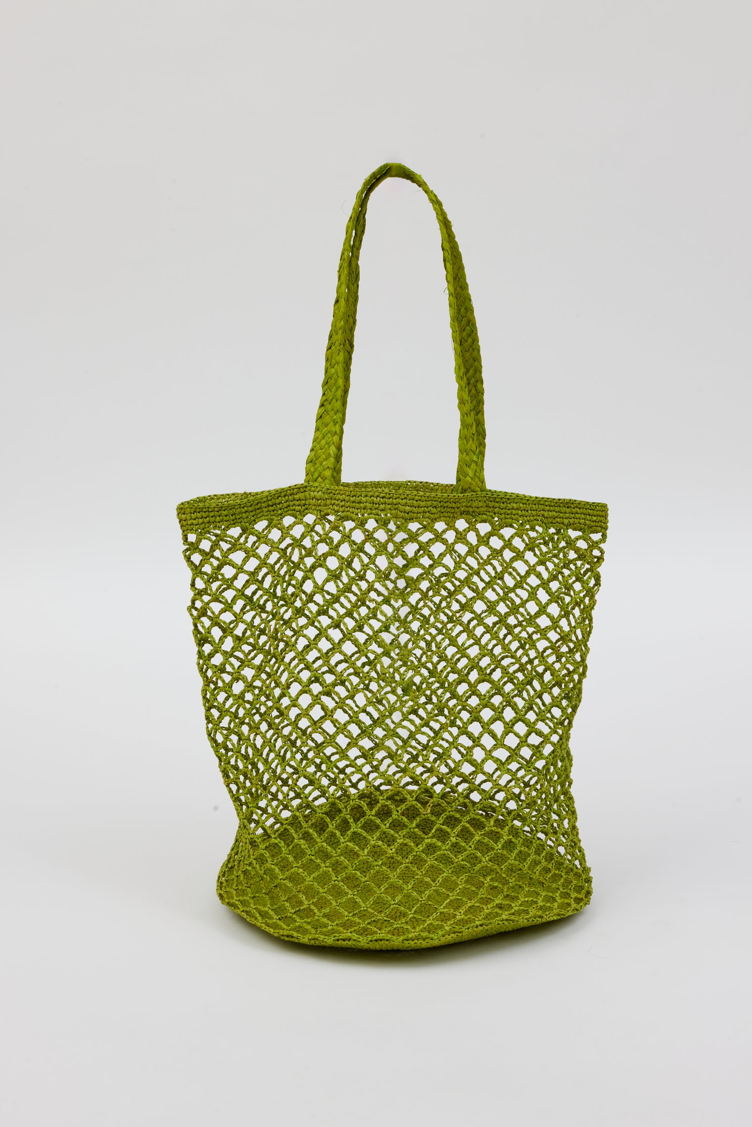 green straw raffia bag