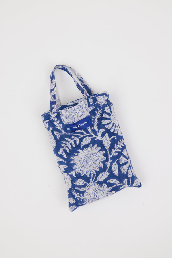 blue and white floral sarong bag
