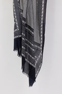 Black and white patterned sarong