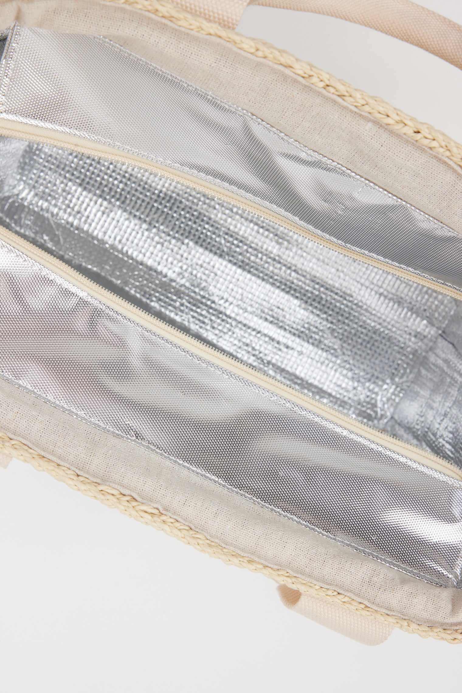 Inside of insulated straw cooler bag