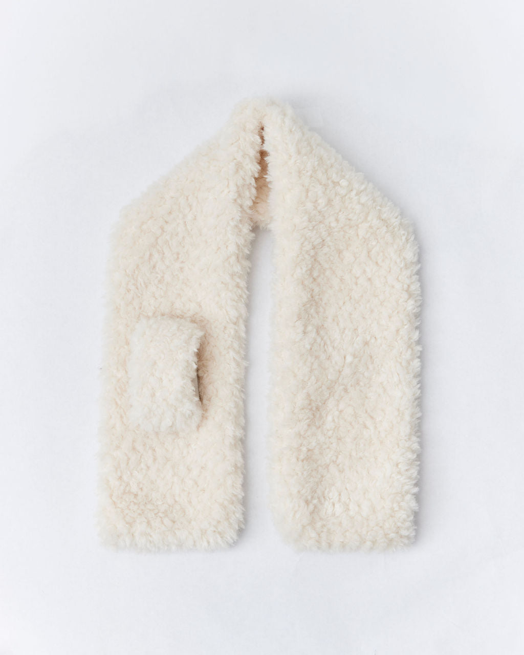 Teddy Sherpa Pull Thru