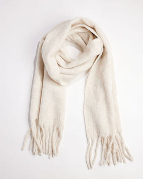 Ivory scarf with fringe