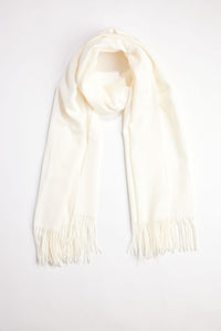 Ivory scarf with fringe
