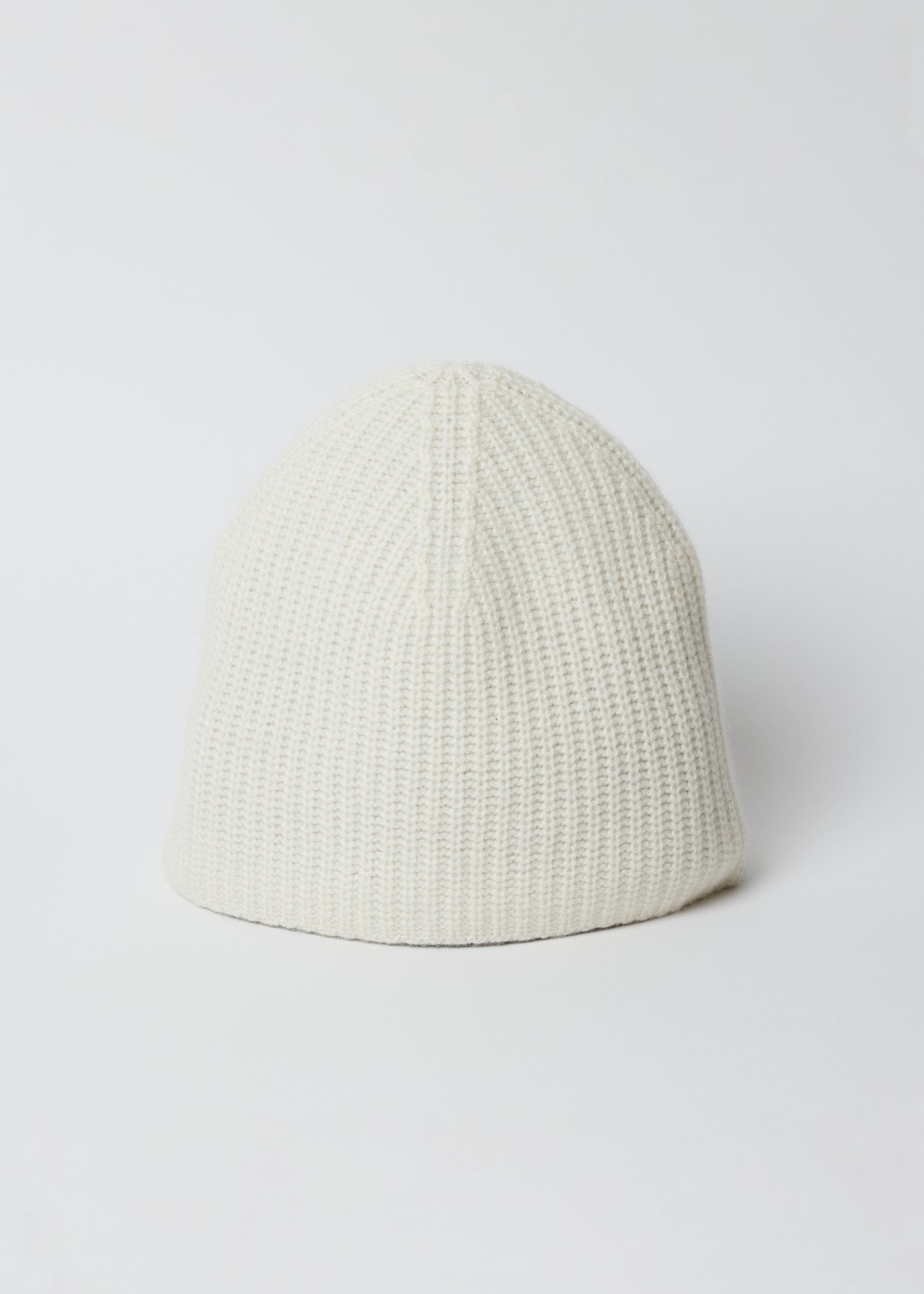 Ivory cashmere beanie