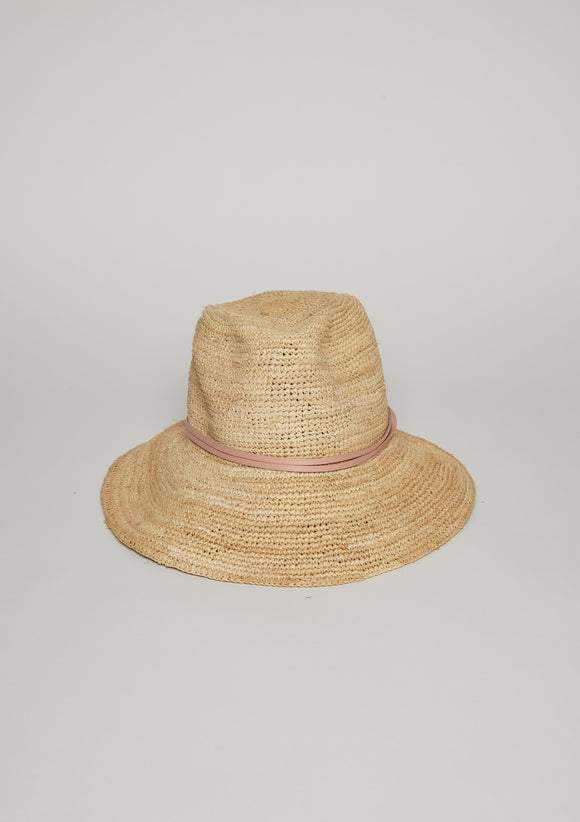 Crochet bucket hat with tan leather trim