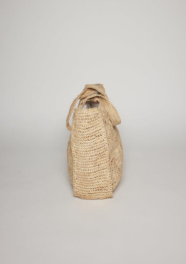 Side of straw tote