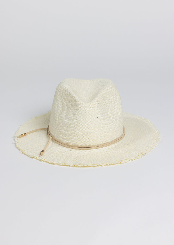 Classic Packable Travel Hat with Fringe in Bleach